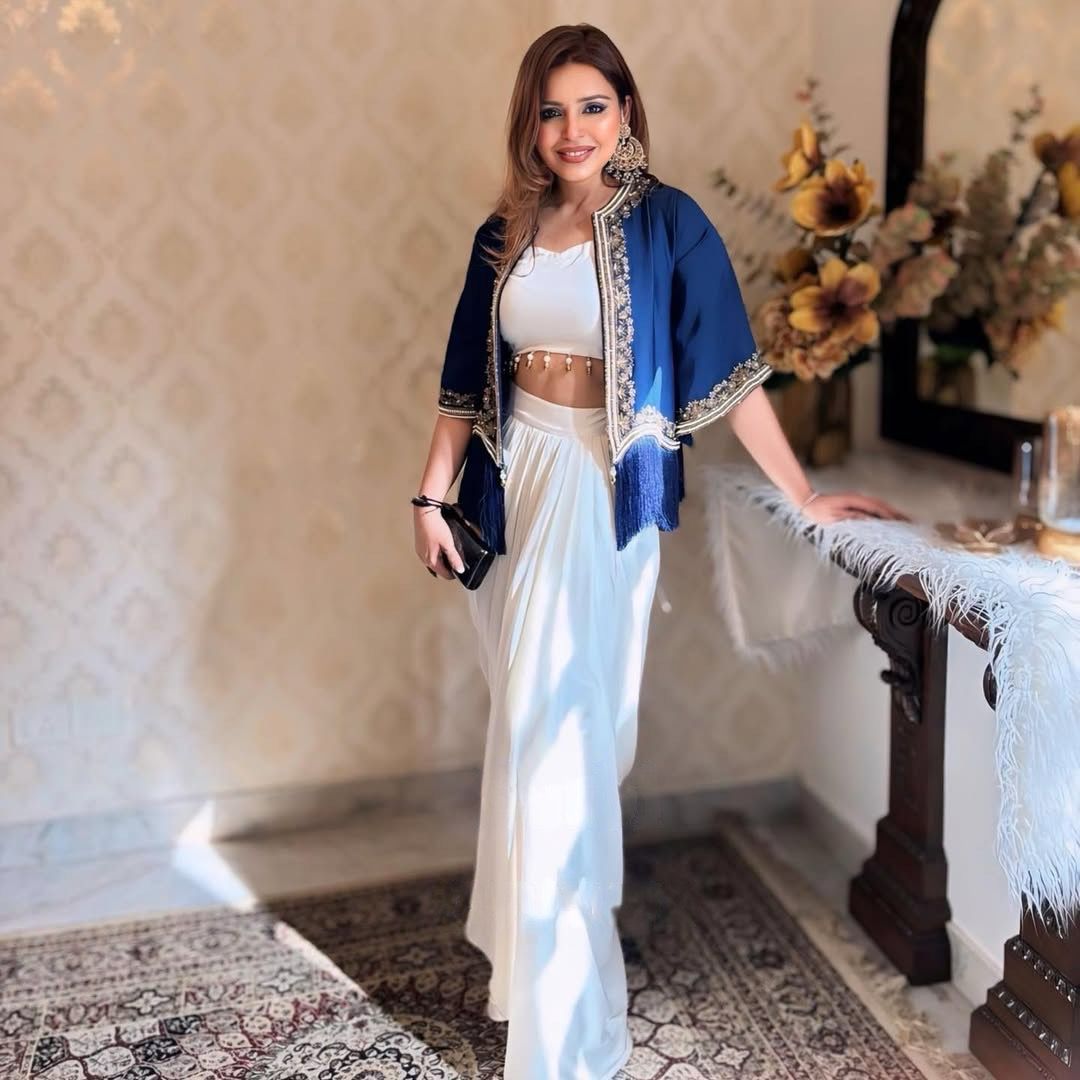TRENDY THREE PIECE DHOTI WITH KOTI
