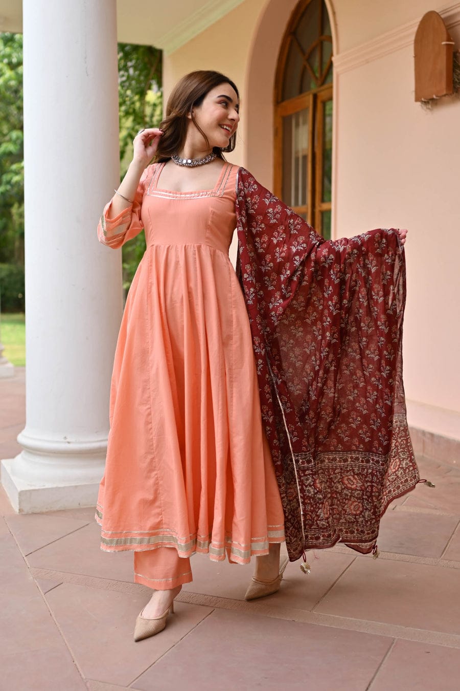 CLASSY AND SIMPLE ANARKALI SUIT WITH DESIGNER DUPATTA