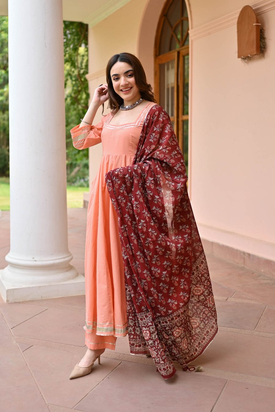 CLASSY AND SIMPLE ANARKALI SUIT WITH DESIGNER DUPATTA
